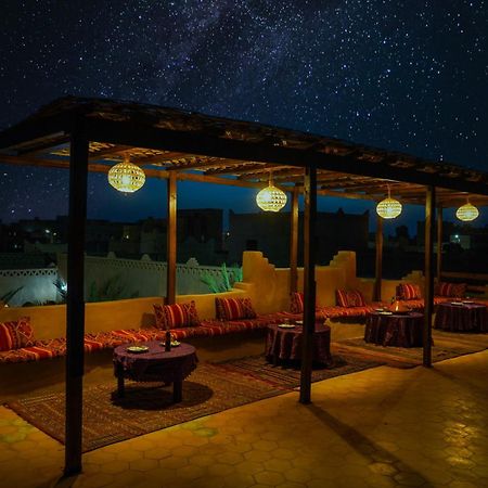 Auberge Les Roches เมอร์ซูกา ภายนอก รูปภาพ
