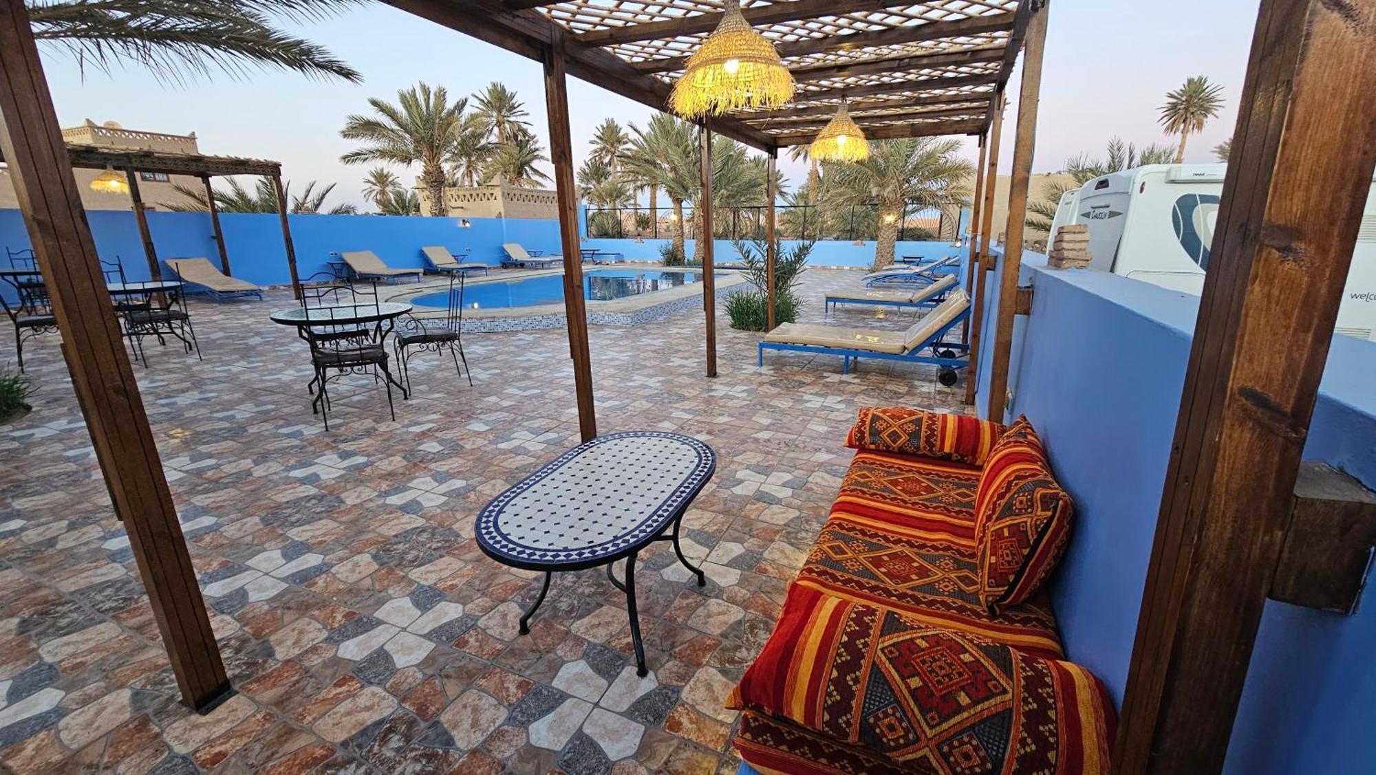 Auberge Les Roches เมอร์ซูกา ภายนอก รูปภาพ