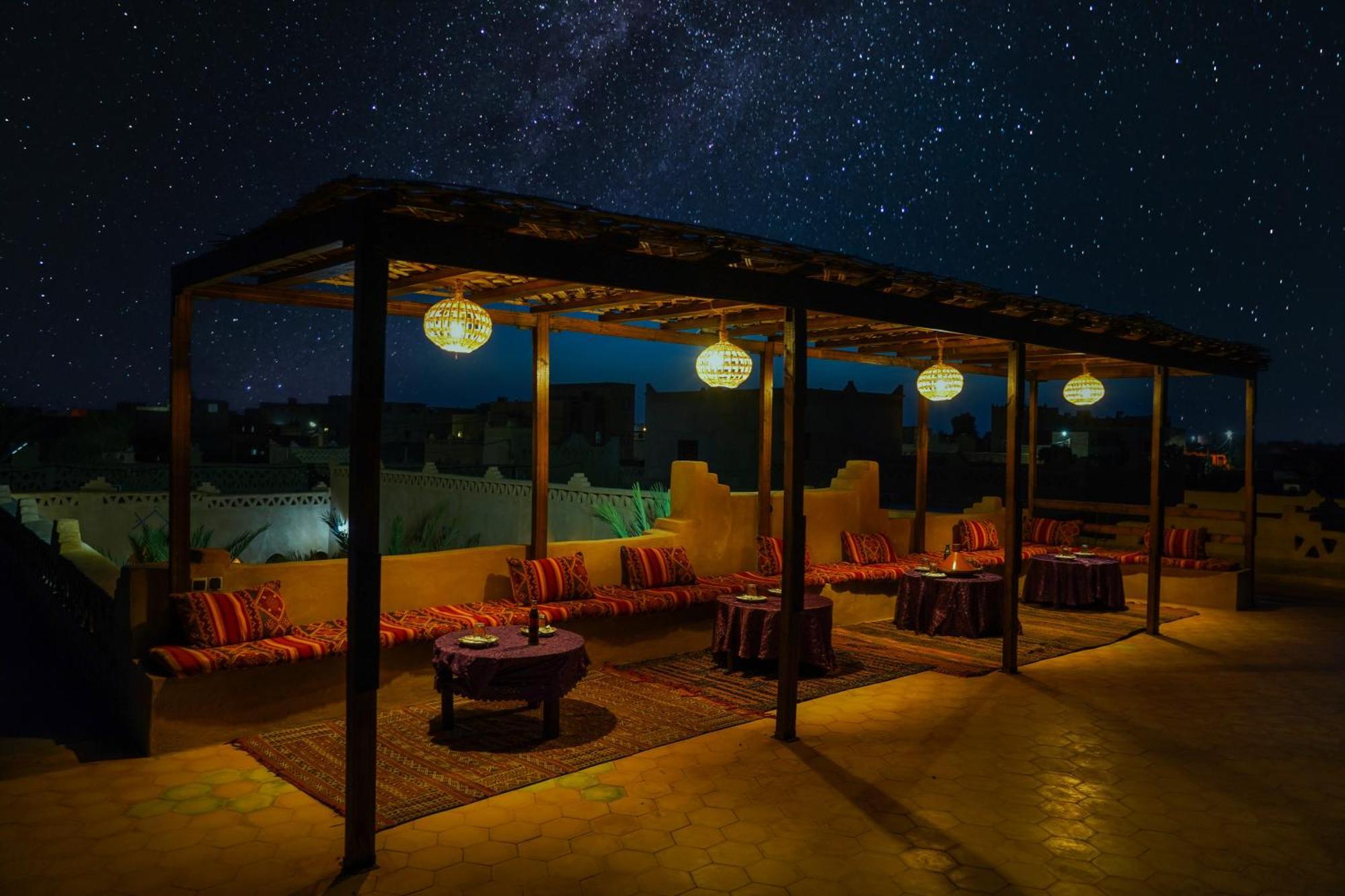 Auberge Les Roches เมอร์ซูกา ภายนอก รูปภาพ